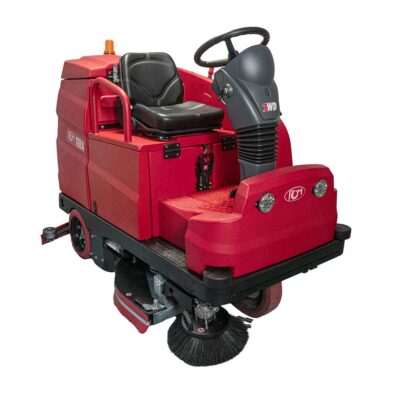 Maszyna czyszcząca do mycia podłóg z siedziskiem dla operatora i modułem zamiatającym RCM TERA 1102 2WD